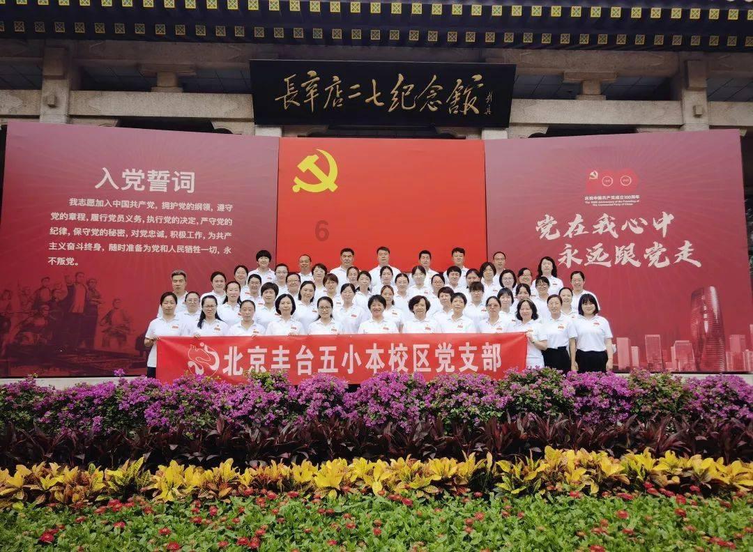 喜欢的女生问自己为什么社恐怎么回？游戏画面