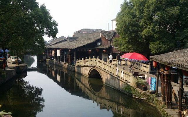 泰坦黎明
